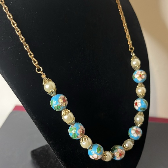 Jewelry - Vintage 1960s Gold Tone Floral Enamel Cloisonne and Pearl Beaded Necklace
